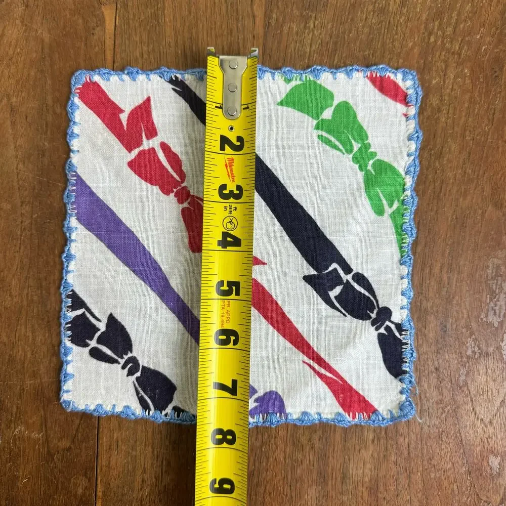 Vintage Ribbon print small table cloth‎ and set of 4 cloth napkins/placemats